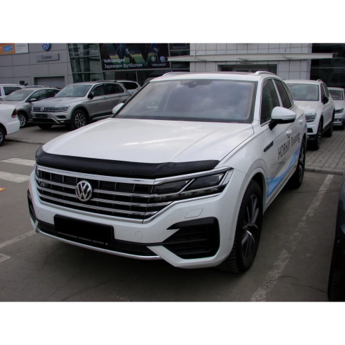 Дефлектор капота SIM для Volkswagen Touareg, арт.SVOTOU1812