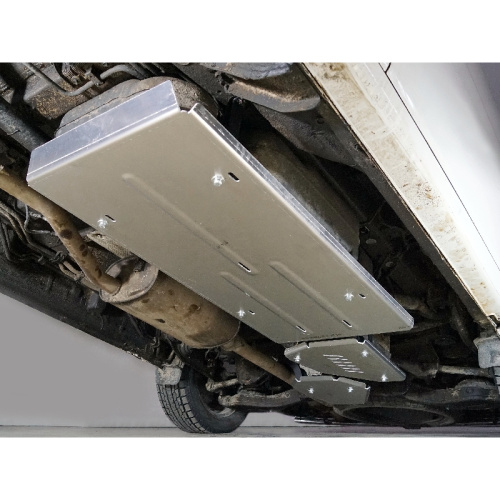 Защита топливного бака Hyundai Staria 2021- Арт. ZKTCC00536