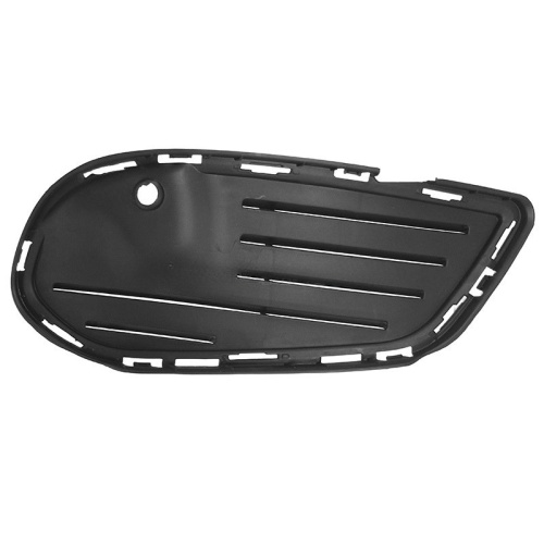 Решетка в бампер  Mercedes C (W205) 2014-2018 Седан AMG - заглушка, справа (R) Арт. STMD15000G1