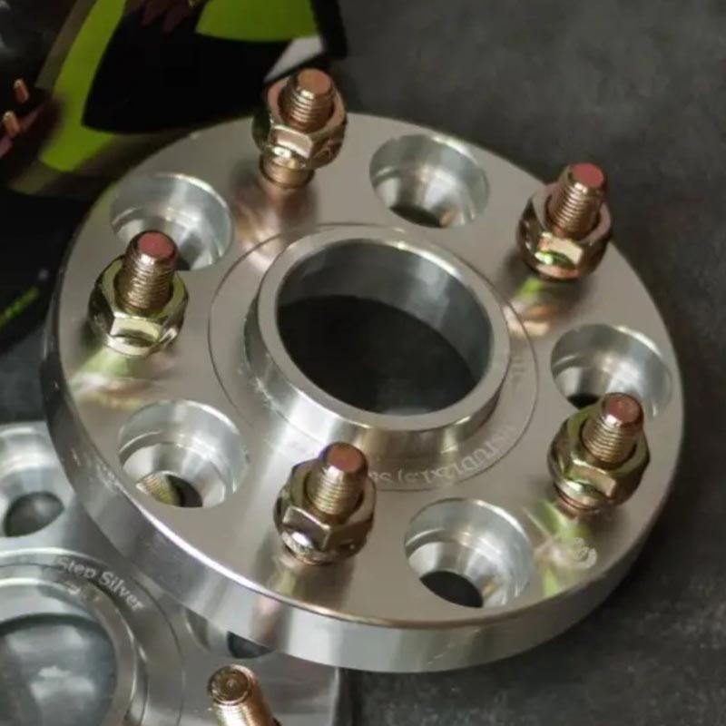 Проставка 20SP5105/5114.3-56.6/67.1(STUD12x1.5) Step Silver STARLEKS