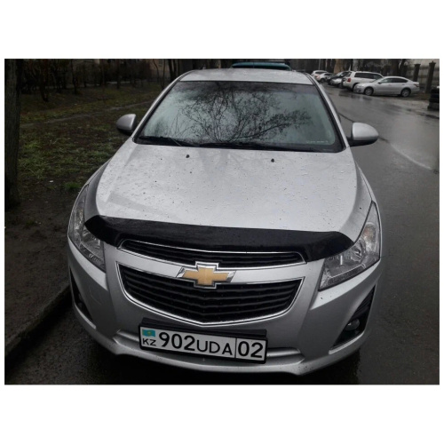 Дефлектор капота SIM для Chevrolet Cruze, арт.SCHCRU0912