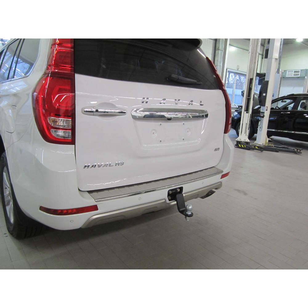 Фаркоп Haval H9 I 2014-2017 E с антистуком БИЗОН Арт. FA0130EAK