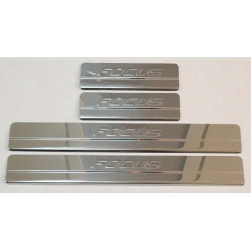 Накладки на пороги Ford Focus II 2004-2008 Хэтчбэк 3 дв.    Арт. 01520101СТ