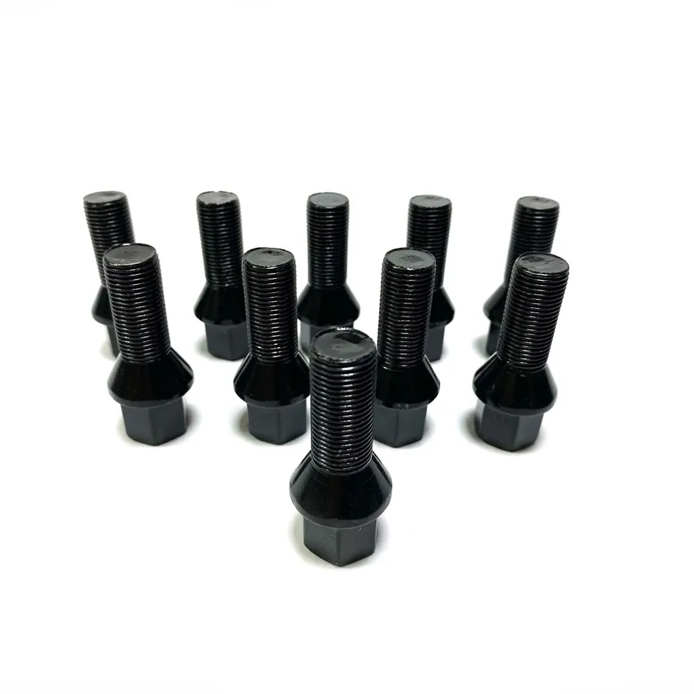 Комплект болтов M14x1.5 Конус L-28мм Черный хром, Ключ 17, Арт. KK174110/BC