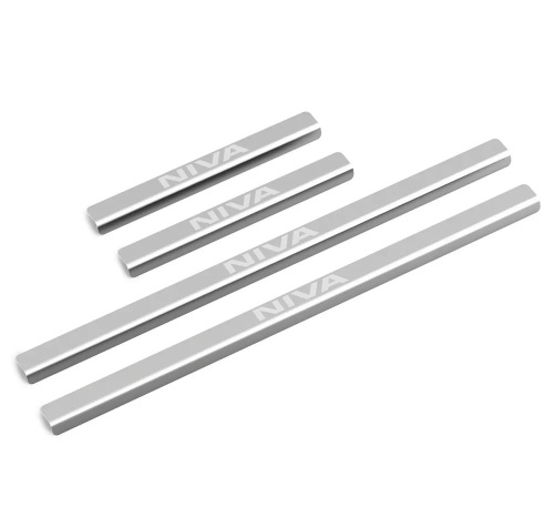 Накладки на пороги Chevrolet Niva 2009-2020 FL  к-кт Арт. AMCHNIV01