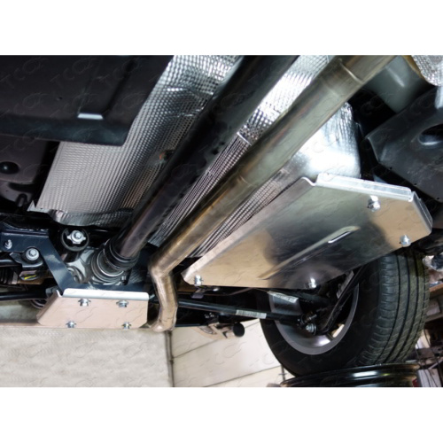 Защита топливного бака Jeep Renegade 2014-2019 4WD Арт. ZKTCC00169