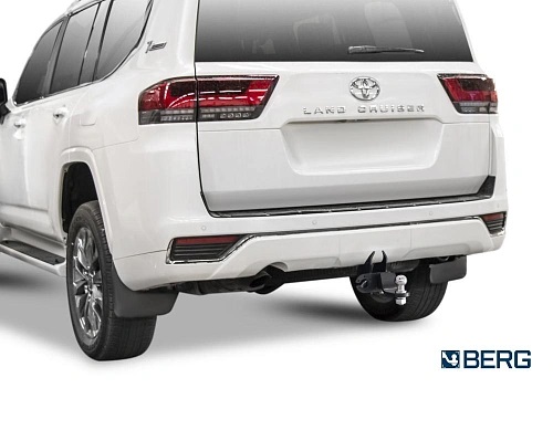 Фаркоп Toyota Land Cruiser 300 2021- BERG Арт. F.5716.001
