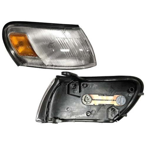 Габарит  Toyota Corolla (E100) 1991-2002 Седан, справа (R) Арт. 2121561RAE