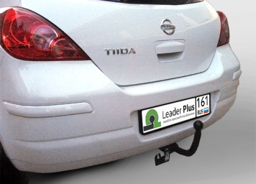 Фаркоп Nissan Tiida 2004-2012 5 дв. LEADER PLUS Арт. N114-A