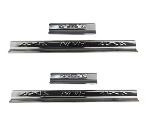 Накладки на пороги Chevrolet Niva 2002-2009   Арт. 0142121