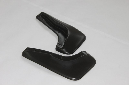 Брызговики Nissan Almera Classic 2006-2013, передние, полиуретан Арт. 7005012251