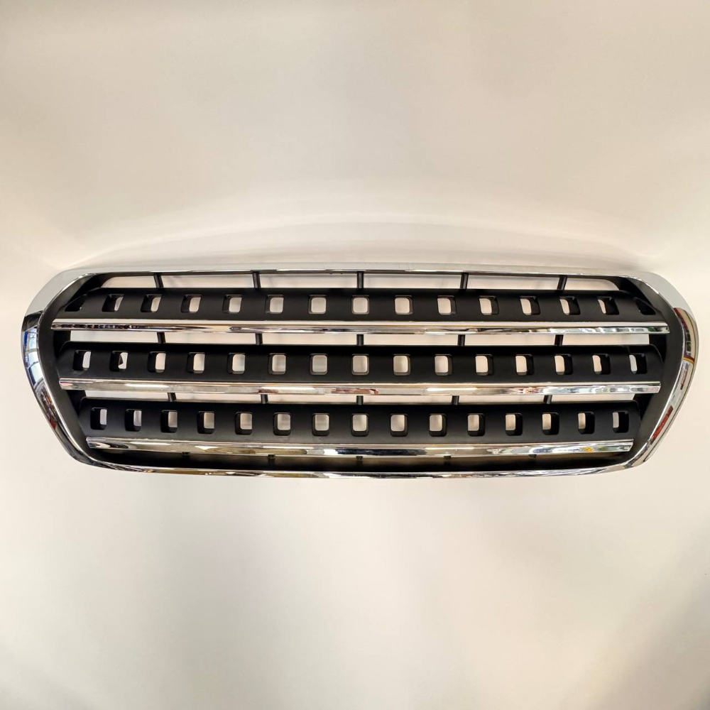 Решетка радиатора  Toyota Land Cruiser 200 2007-2012 "Mercedes Style", Центр (C) Арт. PF-TY92-093-B0B