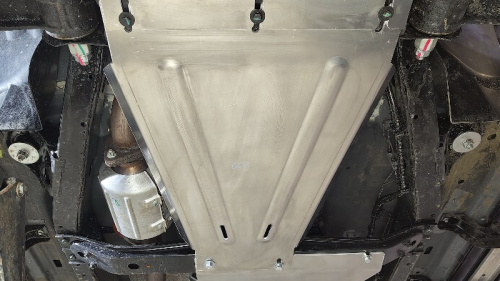 Защита КПП BAIC BJ40 II 2023- V-2.0L, 4WD, только АКПП Арт. ZKTCC00664