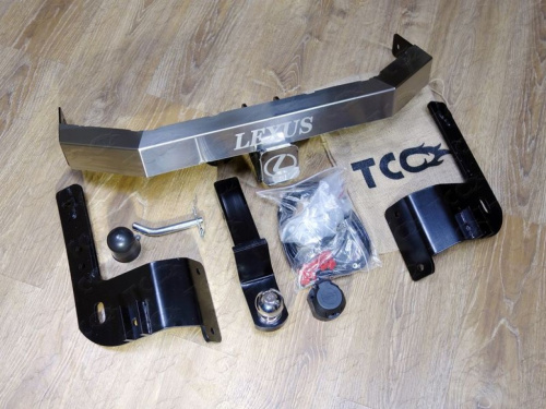 Фаркоп Lexus LX 570 2007-2012 для LX570; с надписью Lexus TCC Арт. TCU00069