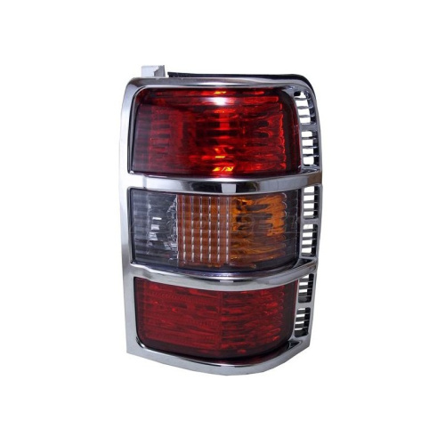 Фонарь задний  Mitsubishi Pajero II 1991-1997 5 дв. хром хрусталь, справа (R) Арт. ST2141938CR