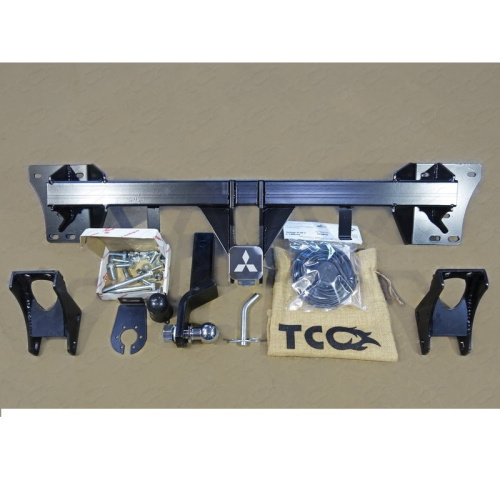 Фаркоп Mitsubishi Outlander III 2015-2018 FL2 оцинкованный TCC Арт. TCU00089N