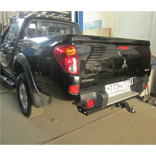 Фаркоп Mitsubishi L200 IV 2013-2015 FL Long БИЗОН Арт. FA0857E