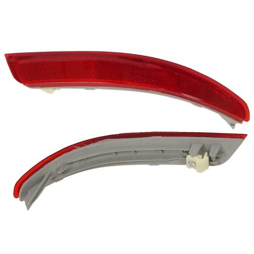 Отражатель  Nissan Almera (G15) 2012-2018 в задний бампер, справа (R) Арт. ST1152904R