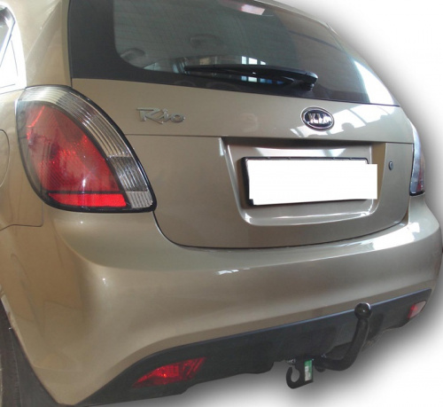 Фаркоп Kia Rio II 2005-2009 Хэтчбэк 5 дв. LEADER PLUS Арт. K108-A
