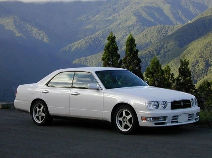 IX (Y33) 1995-1999